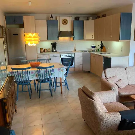 Inger's Place Lachania